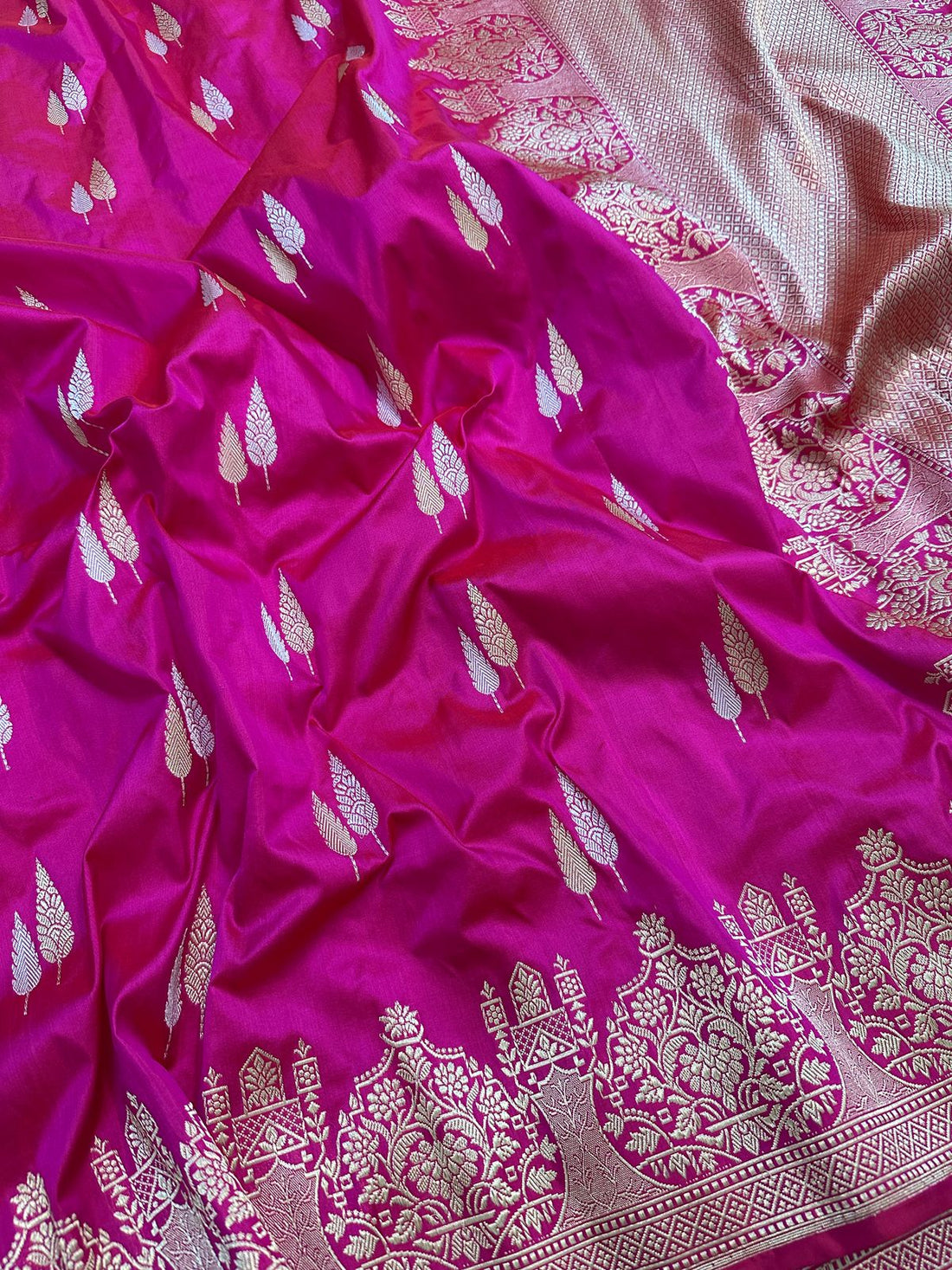 Pink Pure Katan Silk Banarasi Kadhwa Saree